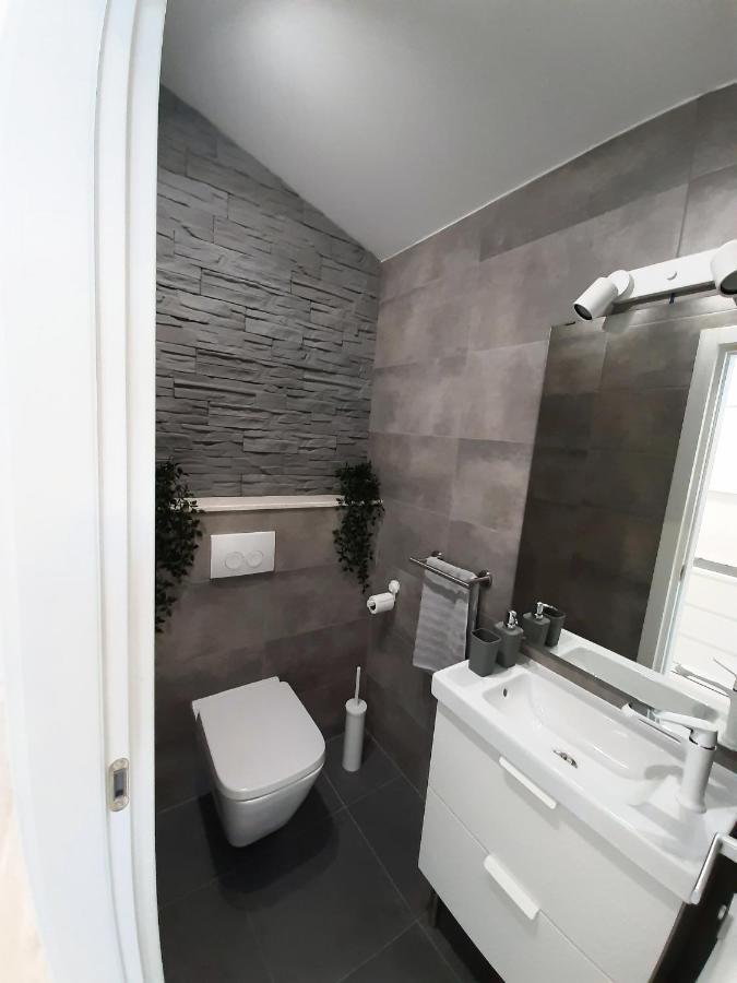 Guesthouse Villa Brestova プロミン エクステリア 写真